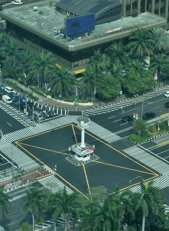 Wajah baru simpang jalan MH Thamrin-Sudirman yang semakin keren