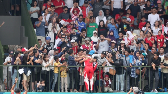 Pesepeda BMX putra Indonesia raih medali perak