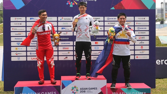 Pesepeda BMX putra Indonesia raih medali perak
