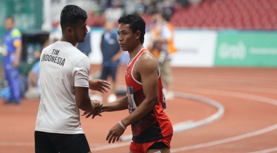 Aksi Zohri saat masuk semifinal di kualifikasi lari 100 meter