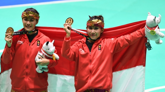 Pencak silat ganda putri Indonesia sumbang emas Asian Games 2018