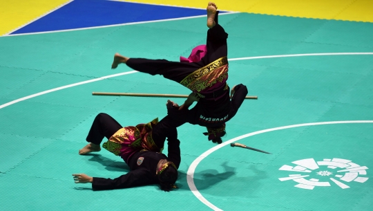 Pencak silat ganda putri Indonesia sumbang emas Asian Games 2018