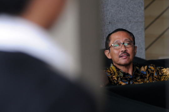 KPK periksa mantan Kepala BPPN I Putu Gede Ary Suta