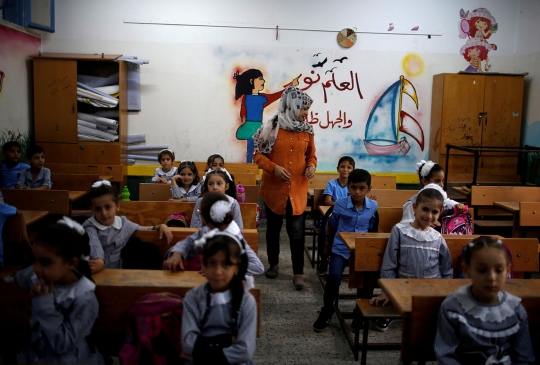 Keceriaan anak-anak Jalur Gaza di hari pertama sekolah