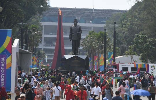 Ribuan warga padati GBK jelang penutupan Asian Games 2018