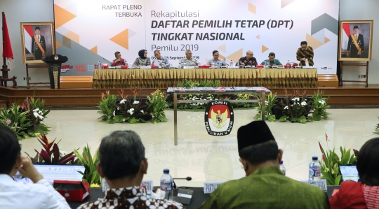 KPU gelar rapat pleno rekapitulasi DPT tingkat nasional