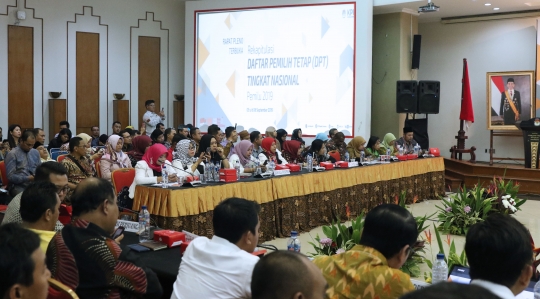 KPU gelar rapat pleno rekapitulasi DPT tingkat nasional