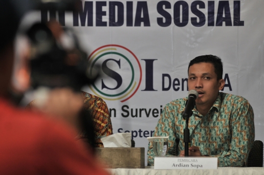 Survei LSI: Jokowi-Ma'ruf Amin unggul dari Prabowo-Sandiaga di media sosial