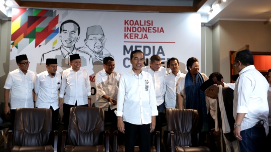 Jokowi umumkan formasi Tim Kampanye Nasional