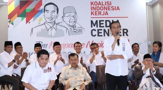 Jokowi umumkan formasi Tim Kampanye Nasional