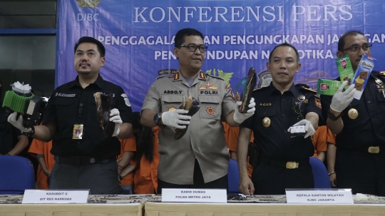 Bea Cukai, Pos Indonesia, dan Polda Metro ungkap penyelundupan narkoba sepanjang 2018