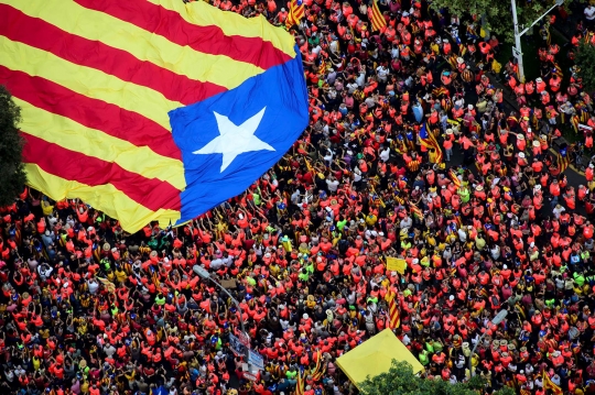 Jutaan warga Catalan tuntut kemerdekaan