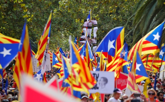 Jutaan warga Catalan tuntut kemerdekaan
