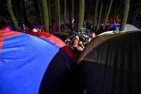 Keseruan gowes bareng dari Monas ke Gunung Salak