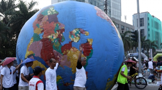 Car Free Day, replika Bumi menggelinding di Bundaran HI