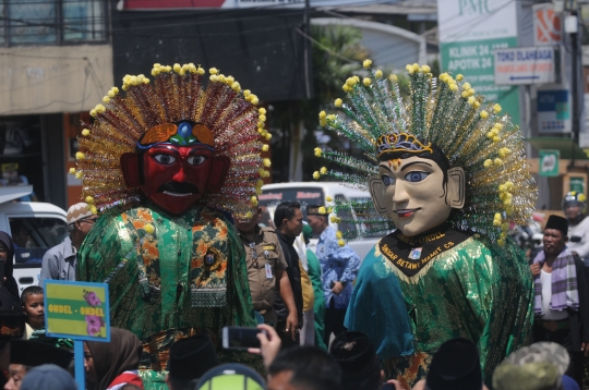 Pawai sambut MTQ ke-9 tingkat Kota Tangerang Selatan