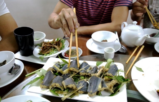 Restoran di Vietnam suguhkan ular menjadi menu utamanya