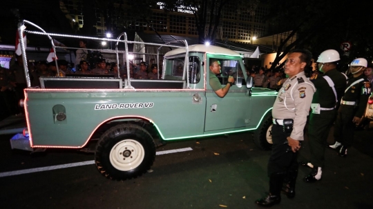 Land Rover jadul yang antar pasangan Jokowi-Maruf ke KPU