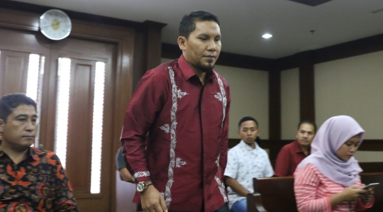 Kasus dugaan suap Otsus Aceh, Bupati Bener Meriah jalani sidang dakwaan