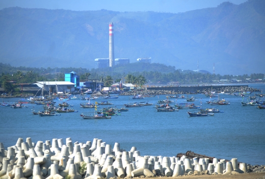 Pembangunan pelabuhan laut pengumpan di Sukabumi