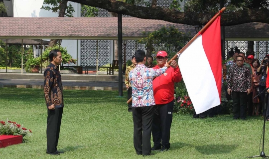 Presiden Jokowi lepas atlet untuk Asian Para Games 2018