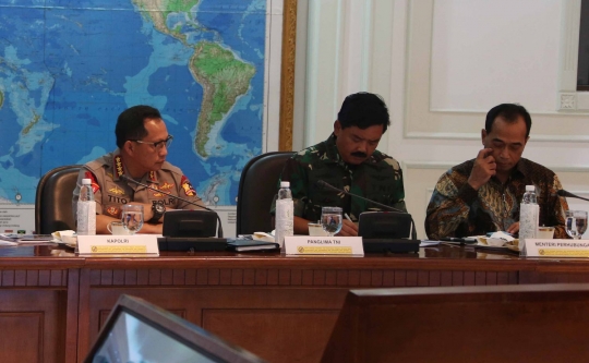 Jokowi gelar rapat terbatas bahas penanggulangan bencana Palu