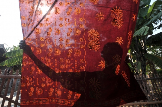 Industri pembuatan batik di tanah Betawi