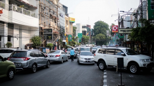 Urai kemacetan, Jalan KH Wahid Hasyim dan H Agus Salim akan satu arah