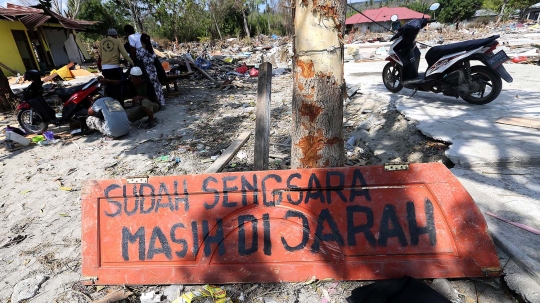 Jeritan korban gempa bumi dan tsunami Palu lewat coretan tangan