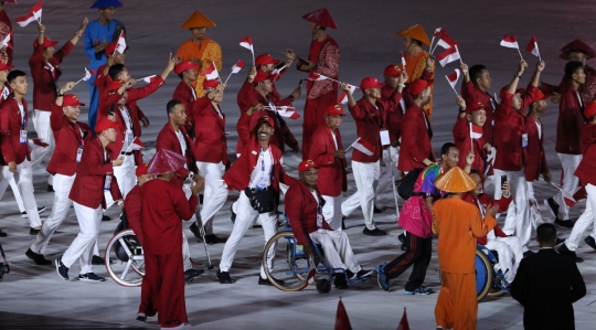 Parade atlet sejumlah negara meriahkan Asian Para Games 2018