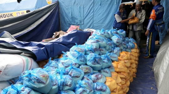 Dinas Sosial Palu salurkan bantuan untuk korban gempa