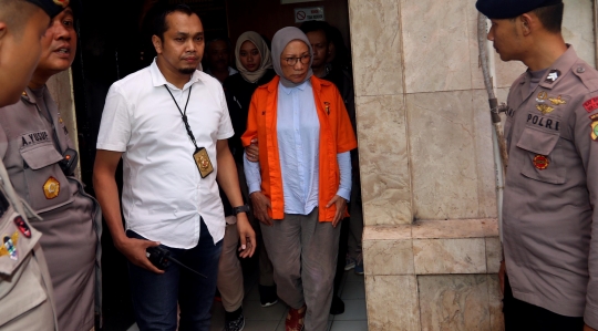 Ratna Sarumpaet jalani pemeriksaan kesehatan