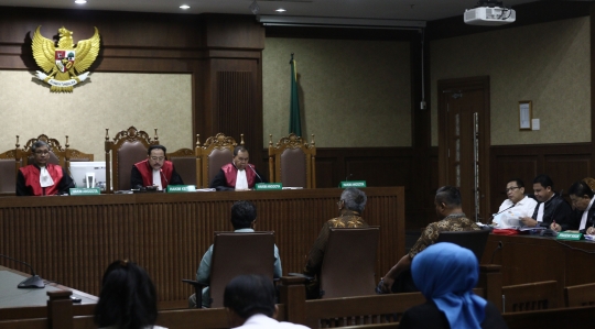 Terdakwa suap Dudy Jocom jalani sidang lanjutan