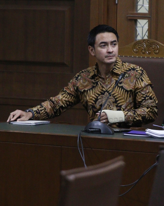 Zumi Zola jalani sidang lanjutan