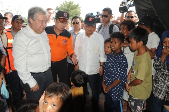 Ditemani Jusuf Kalla, Sekjen PBB tinjau korban gempa dan tsunami Palu