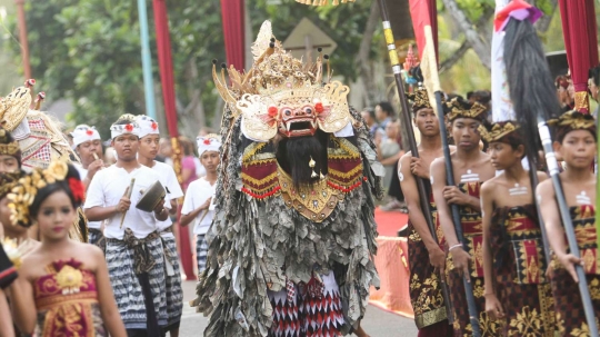 Kemeriahan Karnaval Budaya Bali di pertemuan tahunan IMF-World Bank 2018