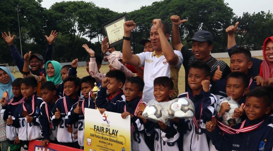 Mensos saksikan Turnamen Asiana Cup IV