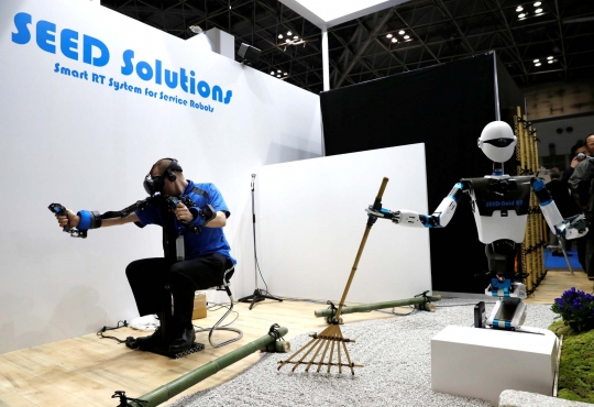 Saat robot-robot unjuk kecanggihan dan kebolehan di Tokyo