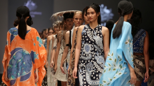 Melihat Jakarta fashion Week 2019 di Senayan City