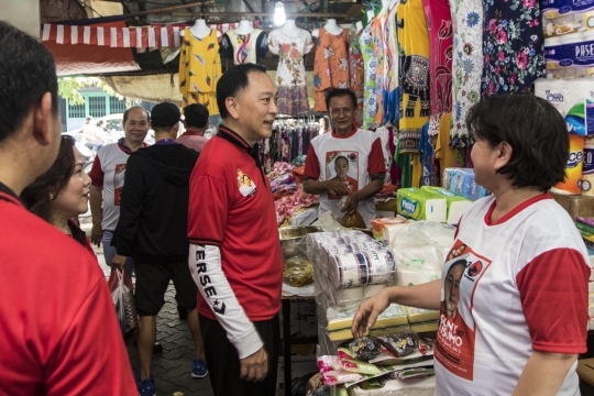 Caleg PDIP blusukan serap aspirasi warga