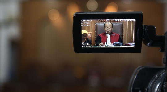 Praperadilan Gubernur Aceh non-aktif Irwandi Yusuf ditolak