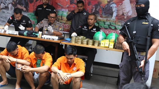 Polda Metro bekuk penjual narkoba liquid vape via media sosial