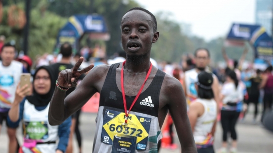 Gaya pelari Kenya usai selesaikan kategori Full Jakarta Marathon 2018