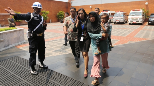Keluarga korban pesawat Lion Air JT 610 datangi Crisis Center Bandara Soekarno-Hatta