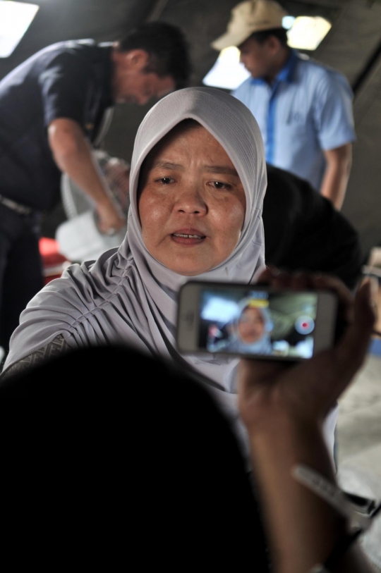 Keluarga korban datangi posko evakuasi di Pelabuhan Tanjung Priok