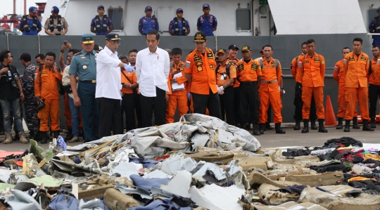 Jokowi tinjau temuan barang penumpang Lion Air JT 610