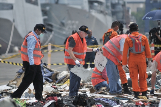 KNKT bersama NTSB dan Boeing periksa puing Lion Air PK-LQP