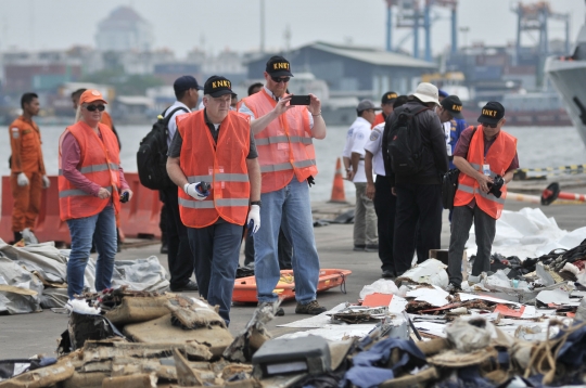 KNKT bersama NTSB dan Boeing periksa puing Lion Air PK-LQP