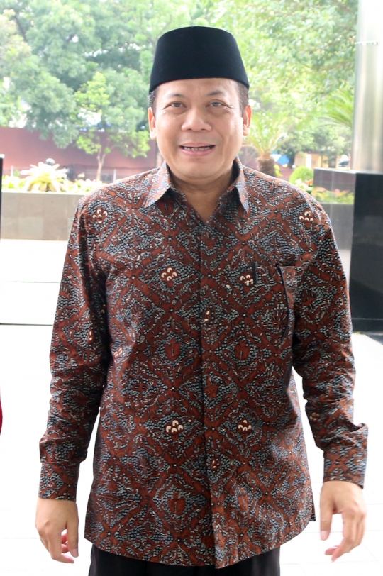 Jumat keramat, Wakil Ketua DPR Taufik Kurniawan diperiksa KPK