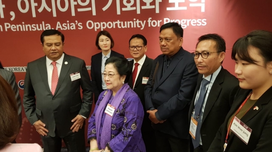 Olly Dondokambey dampingi Megawati di The KOR-ASIA Forum